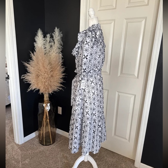 NWT INC International Concepts Cotton Eyelet Midi Dress
size Large - Picture 7 of 12